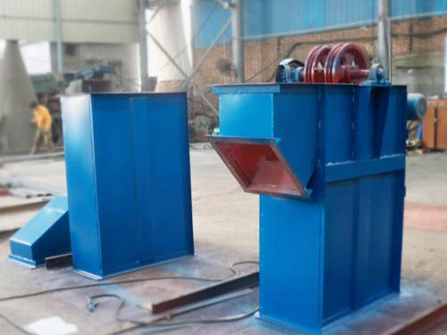 TH型斗式提升机